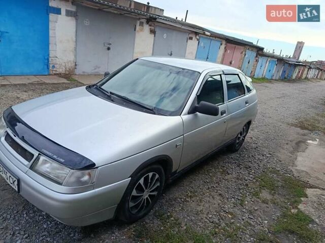 ВАЗ 2112 2008 в Кривом Роге на Automoto.ua Серый ВАЗ 2112, объемом двигателя 1.6 л и пробегом 178 тыс. км за 1850 $, фото 7 на Automoto.ua