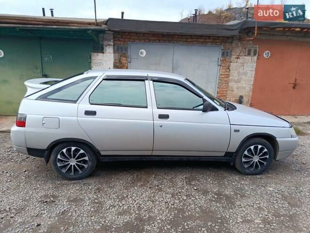 ВАЗ 2112 2008 в Кривом Роге на Automoto.ua Серый ВАЗ 2112, объемом двигателя 1.6 л и пробегом 178 тыс. км за 1850 $, фото 23 на Automoto.ua