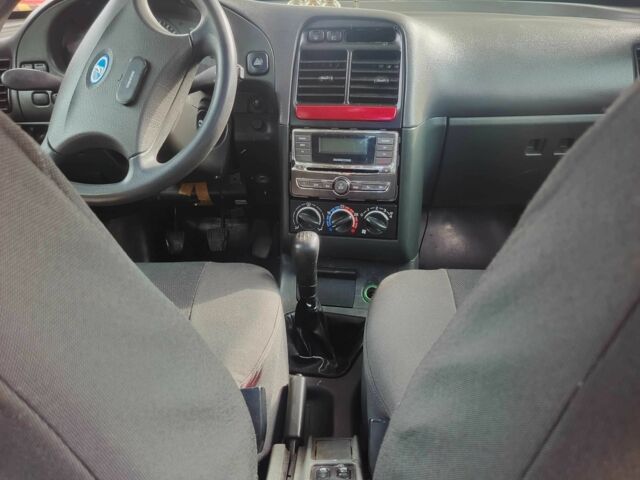 ВАЗ 2112 2008 в Шостке на Automoto.ua Серый ВАЗ 2112, объемом двигателя 1.6 л и пробегом 180 тыс. км за 2100 $, фото 7 на Automoto.ua