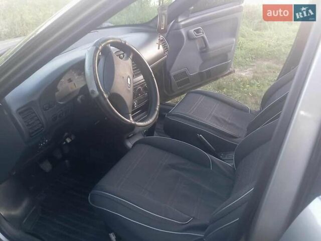 Серый ВАЗ 2112, объемом двигателя 1.6 л и пробегом 81 тыс. км за 3100 $, фото 5 на Automoto.ua