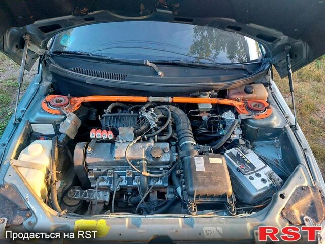 ВАЗ 2112 2008 в Харькове на Automoto.ua Серый ВАЗ 2112, объемом двигателя 1.6 л и пробегом 380 тыс. км за 2000 $, фото 6 на Automoto.ua