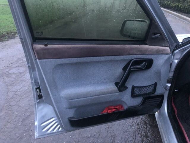 Серый ВАЗ 2112, объемом двигателя 1.6 л и пробегом 260 тыс. км за 2250 $, фото 3 на Automoto.ua