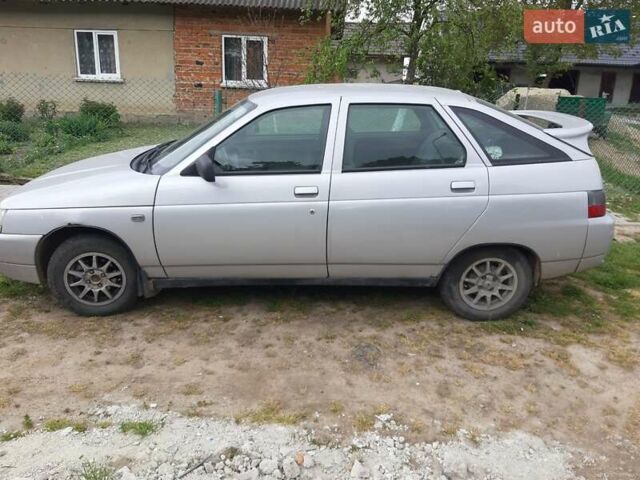 Серый ВАЗ 2112, объемом двигателя 1.6 л и пробегом 300 тыс. км за 2000 $, фото 3 на Automoto.ua