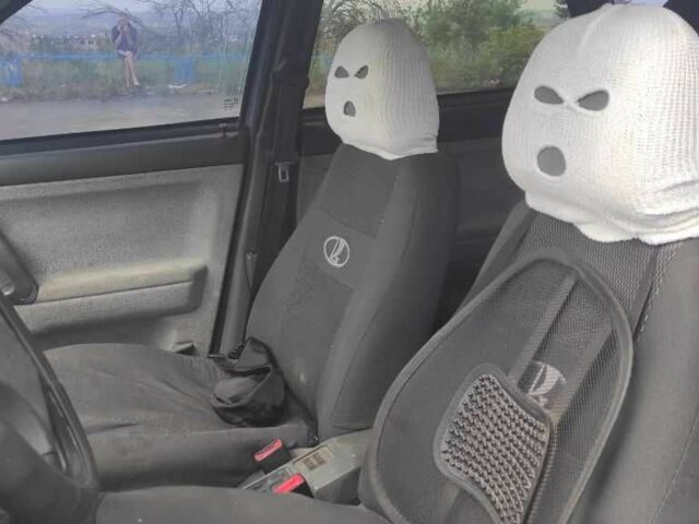Сірий ВАЗ 2112, об'ємом двигуна 1.6 л та пробігом 380 тис. км за 2000 $, фото 11 на Automoto.ua