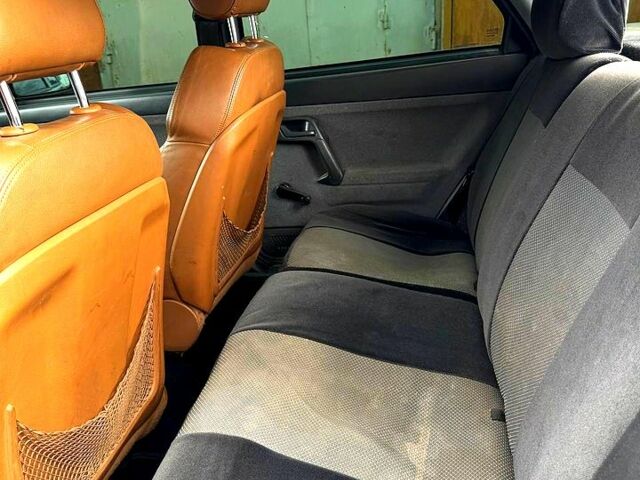 Серый ВАЗ 2112, объемом двигателя 1.6 л и пробегом 159 тыс. км за 1500 $, фото 12 на Automoto.ua