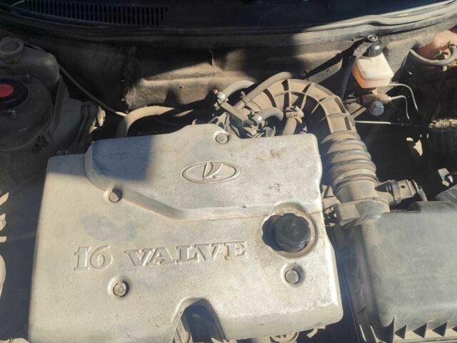 ВАЗ 2112 2008 в Шостке на Automoto.ua Серый ВАЗ 2112, объемом двигателя 1.6 л и пробегом 180 тыс. км за 2100 $, фото 2 на Automoto.ua