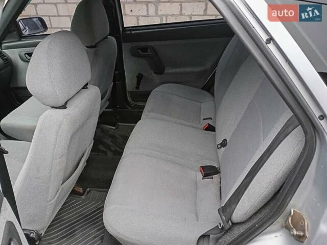 Серый ВАЗ 2112, объемом двигателя 1.6 л и пробегом 118 тыс. км за 2200 $, фото 3 на Automoto.ua