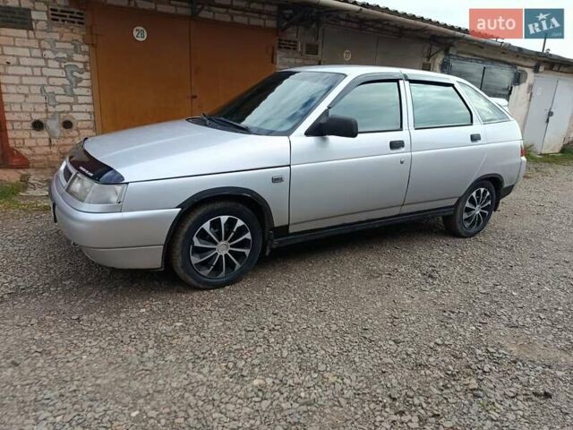 ВАЗ 2112 2008 в Кривом Роге на Automoto.ua Серый ВАЗ 2112, объемом двигателя 1.6 л и пробегом 178 тыс. км за 1850 $, фото 9 на Automoto.ua