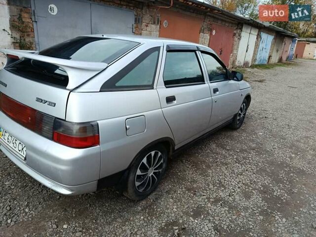 ВАЗ 2112 2008 в Кривом Роге на Automoto.ua Серый ВАЗ 2112, объемом двигателя 1.6 л и пробегом 178 тыс. км за 1850 $, фото 28 на Automoto.ua