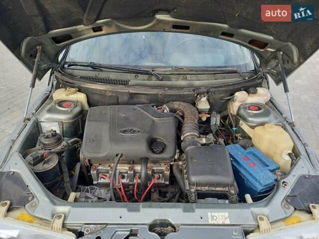 Серый ВАЗ 2112, объемом двигателя 0 л и пробегом 240 тыс. км за 2200 $, фото 9 на Automoto.ua