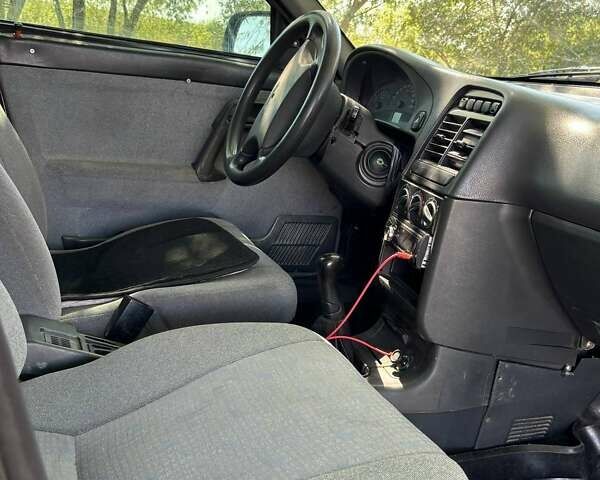 Серый ВАЗ 2112, объемом двигателя 1.6 л и пробегом 150 тыс. км за 1900 $, фото 17 на Automoto.ua