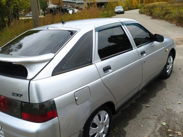 Серый ВАЗ 2112, объемом двигателя 1.6 л и пробегом 220 тыс. км за 1750 $, фото 5 на Automoto.ua