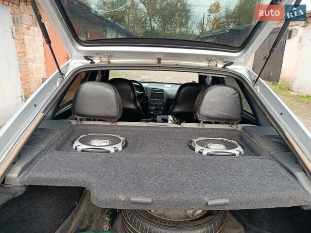 ВАЗ 2112 2008 в Кривом Роге на Automoto.ua Серый ВАЗ 2112, объемом двигателя 1.6 л и пробегом 178 тыс. км за 1850 $, фото 24 на Automoto.ua