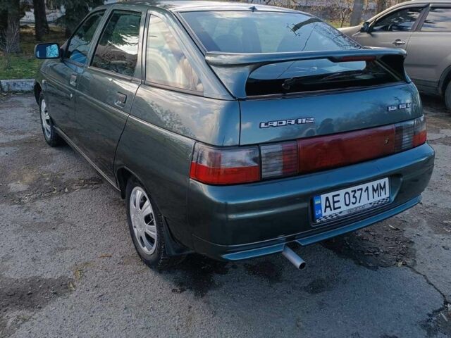 Серый ВАЗ 2112, объемом двигателя 1.5 л и пробегом 98 тыс. км за 2550 $, фото 2 на Automoto.ua