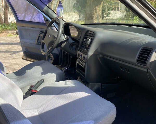 Серый ВАЗ 2112, объемом двигателя 1.6 л и пробегом 225 тыс. км за 2400 $, фото 8 на Automoto.ua