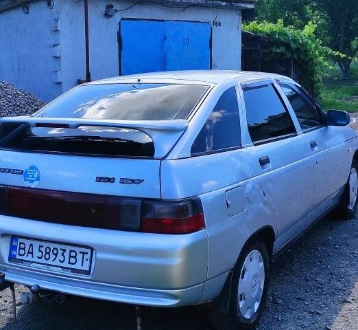 Серый ВАЗ 2112, объемом двигателя 1 л и пробегом 190 тыс. км за 1396 $, фото 4 на Automoto.ua