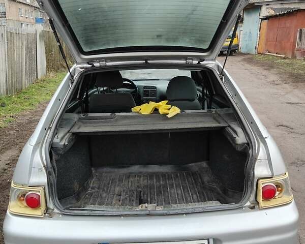 Серый ВАЗ 2112, объемом двигателя 1.6 л и пробегом 272 тыс. км за 2800 $, фото 4 на Automoto.ua