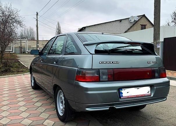 Серый ВАЗ 2112, объемом двигателя 0 л и пробегом 227 тыс. км за 1400 $, фото 3 на Automoto.ua