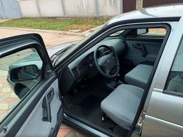 Серый ВАЗ 2112, объемом двигателя 0 л и пробегом 227 тыс. км за 1400 $, фото 5 на Automoto.ua