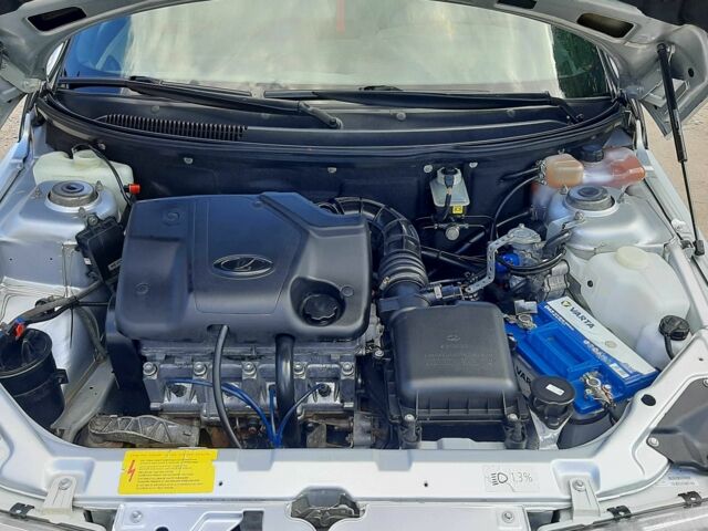 Серый ВАЗ 2112, объемом двигателя 1.6 л и пробегом 86 тыс. км за 3300 $, фото 21 на Automoto.ua