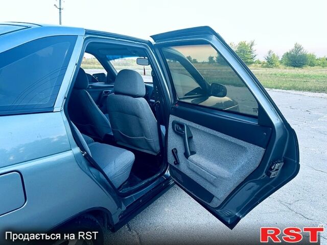Сірий ВАЗ 2112, об'ємом двигуна 1.6 л та пробігом 181 тис. км за 2400 $, фото 2 на Automoto.ua