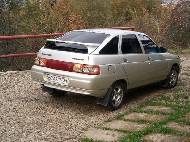 Серый ВАЗ 2112, объемом двигателя 1.6 л и пробегом 212 тыс. км за 1200 $, фото 2 на Automoto.ua