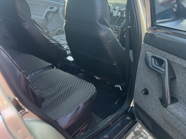 Серый ВАЗ 2112, объемом двигателя 1.6 л и пробегом 126 тыс. км за 2000 $, фото 13 на Automoto.ua