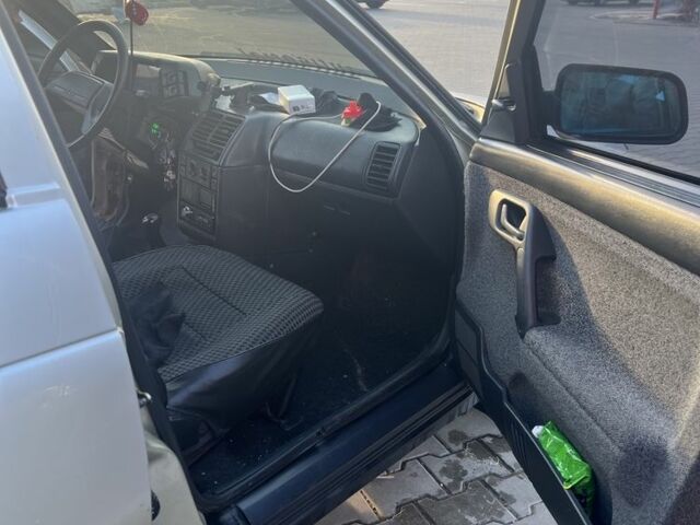 Серый ВАЗ 2112, объемом двигателя 1.6 л и пробегом 126 тыс. км за 2000 $, фото 14 на Automoto.ua