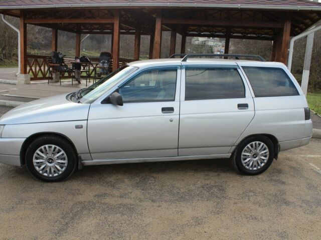 Серый ВАЗ 2112, объемом двигателя 1.6 л и пробегом 188 тыс. км за 1800 $, фото 1 на Automoto.ua