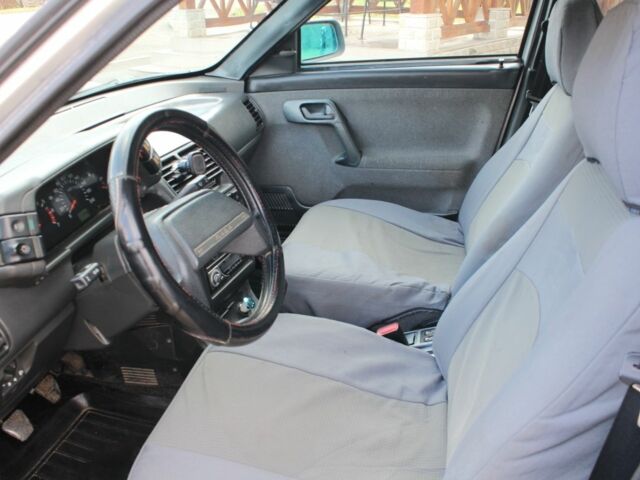 Серый ВАЗ 2112, объемом двигателя 1.6 л и пробегом 188 тыс. км за 1800 $, фото 15 на Automoto.ua