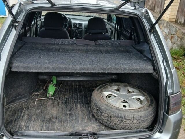 Серый ВАЗ 2112, объемом двигателя 1.6 л и пробегом 320 тыс. км за 1399 $, фото 4 на Automoto.ua