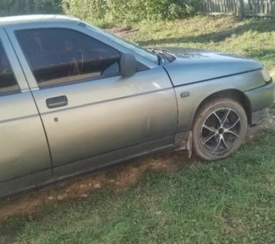 Сірий ВАЗ 2112, об'ємом двигуна 1 л та пробігом 100 тис. км за 971 $, фото 3 на Automoto.ua