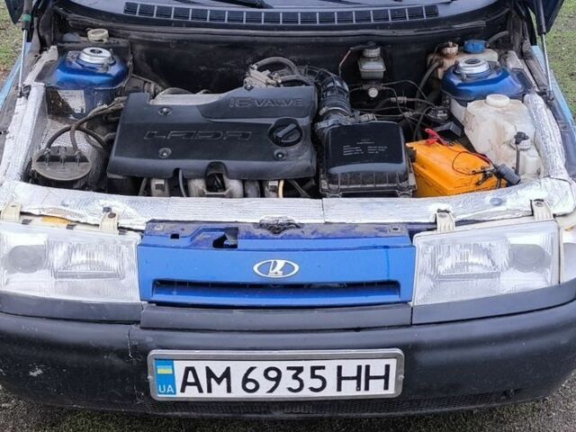 Синий ВАЗ 2112, объемом двигателя 1.5 л и пробегом 250 тыс. км за 1000 $, фото 4 на Automoto.ua
