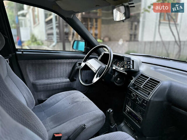 Синій ВАЗ 2112, об'ємом двигуна 1.5 л та пробігом 155 тис. км за 1399 $, фото 13 на Automoto.ua