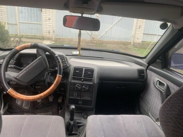 Синий ВАЗ 2112, объемом двигателя 1.5 л и пробегом 210 тыс. км за 1700 $, фото 4 на Automoto.ua