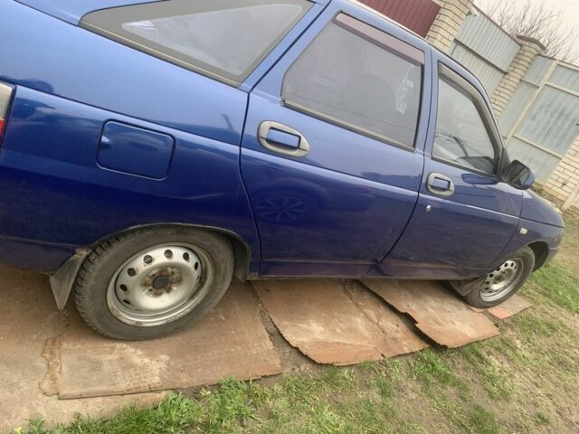Синий ВАЗ 2112, объемом двигателя 1.5 л и пробегом 210 тыс. км за 1700 $, фото 2 на Automoto.ua