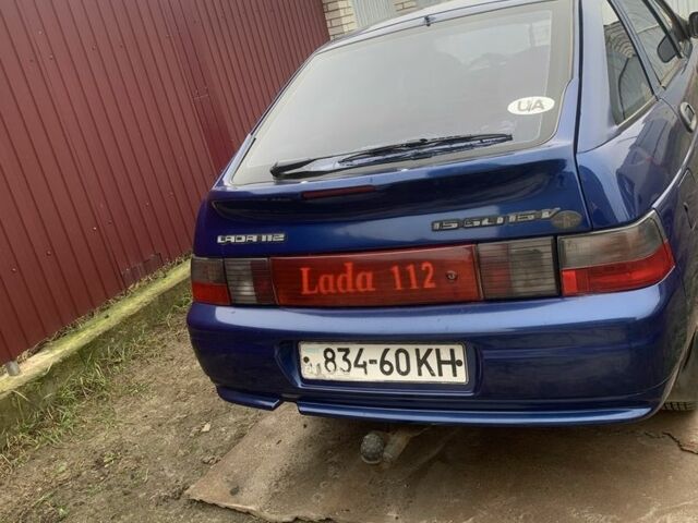 Синий ВАЗ 2112, объемом двигателя 1.5 л и пробегом 210 тыс. км за 1700 $, фото 1 на Automoto.ua