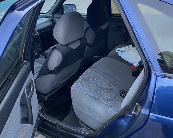 Синій ВАЗ 2112, об'ємом двигуна 1.5 л та пробігом 255 тис. км за 1650 $, фото 6 на Automoto.ua