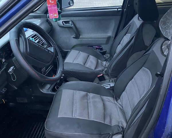 Синій ВАЗ 2112, об'ємом двигуна 1.5 л та пробігом 255 тис. км за 1650 $, фото 5 на Automoto.ua