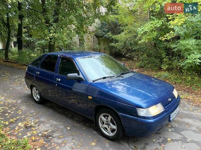 Синий ВАЗ 2112, объемом двигателя 1.6 л и пробегом 300 тыс. км за 2000 $, фото 8 на Automoto.ua