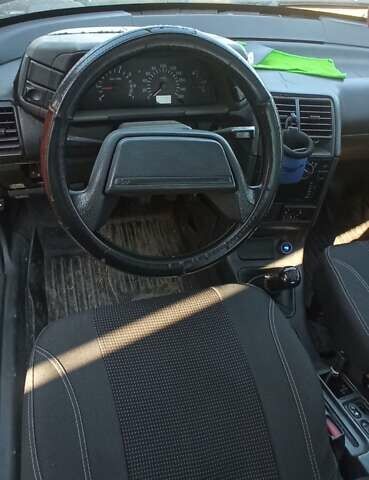 ВАЗ 2112 2005 в Днепре (Днепропетровске) на Automoto.ua Синий ВАЗ 2112, объемом двигателя 1.6 л и пробегом 112 тыс. км за 2200 $, фото 4 на Automoto.ua