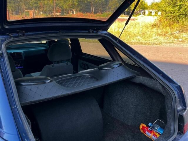 Синий ВАЗ 2112, объемом двигателя 1.6 л и пробегом 320 тыс. км за 1800 $, фото 5 на Automoto.ua