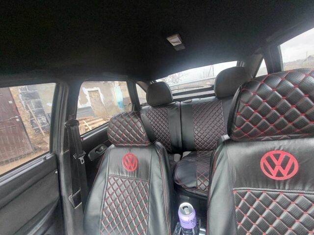 Синий ВАЗ 2112, объемом двигателя 1.8 л и пробегом 368 тыс. км за 979 $, фото 4 на Automoto.ua