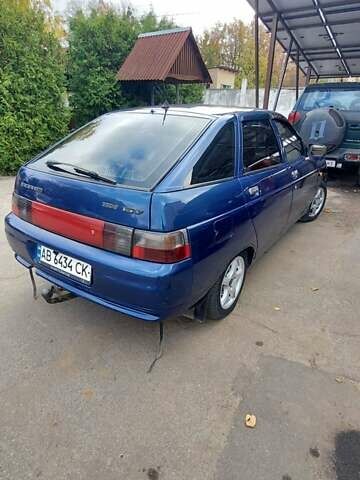 Синий ВАЗ 2112, объемом двигателя 1.6 л и пробегом 300 тыс. км за 2000 $, фото 2 на Automoto.ua