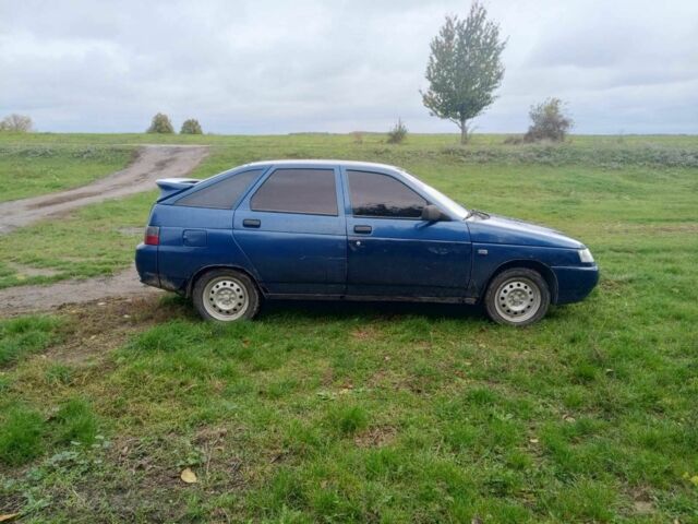 Синий ВАЗ 2112, объемом двигателя 1.6 л и пробегом 200 тыс. км за 1070 $, фото 3 на Automoto.ua