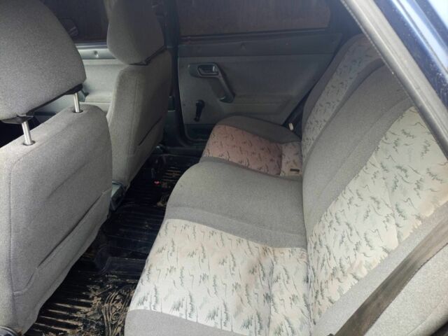 Синий ВАЗ 2112, объемом двигателя 1.6 л и пробегом 200 тыс. км за 1070 $, фото 5 на Automoto.ua