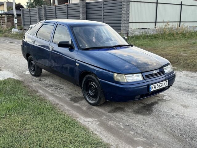 Синий ВАЗ 2112, объемом двигателя 1.6 л и пробегом 200 тыс. км за 950 $, фото 2 на Automoto.ua