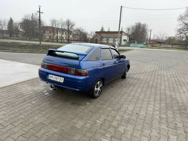 Синій ВАЗ 2112, об'ємом двигуна 1.6 л та пробігом 240 тис. км за 1800 $, фото 4 на Automoto.ua