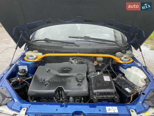 Синий ВАЗ 2112, объемом двигателя 1.6 л и пробегом 195 тыс. км за 1999 $, фото 8 на Automoto.ua