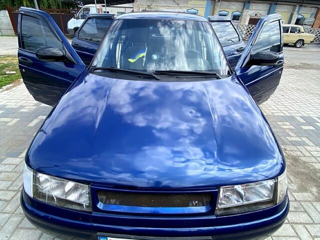 Синий ВАЗ 2112, объемом двигателя 1.6 л и пробегом 216 тыс. км за 2200 $, фото 2 на Automoto.ua